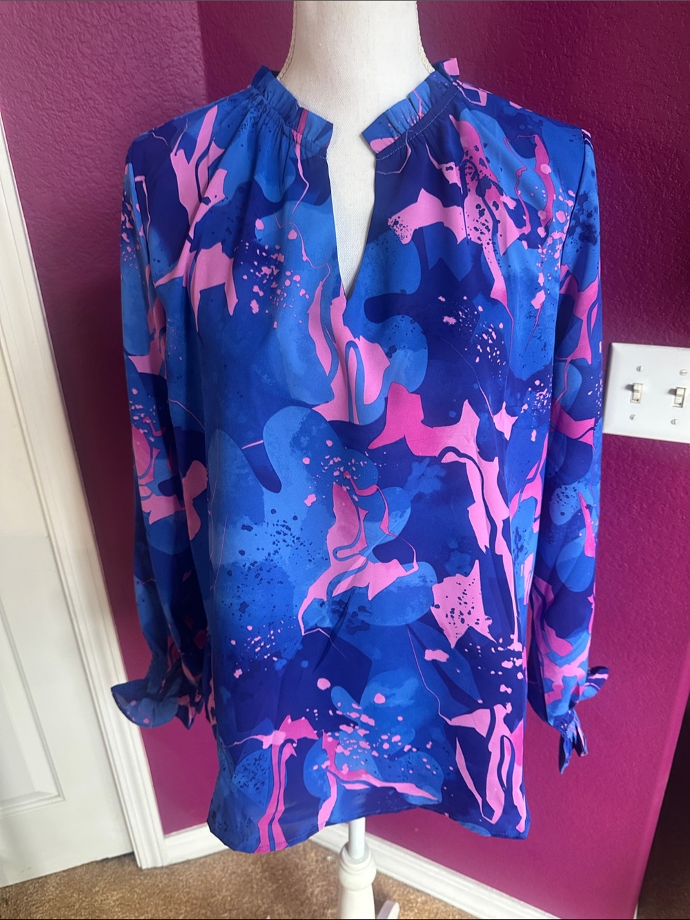 Women's Blue & Pink Abstract Print Blouse